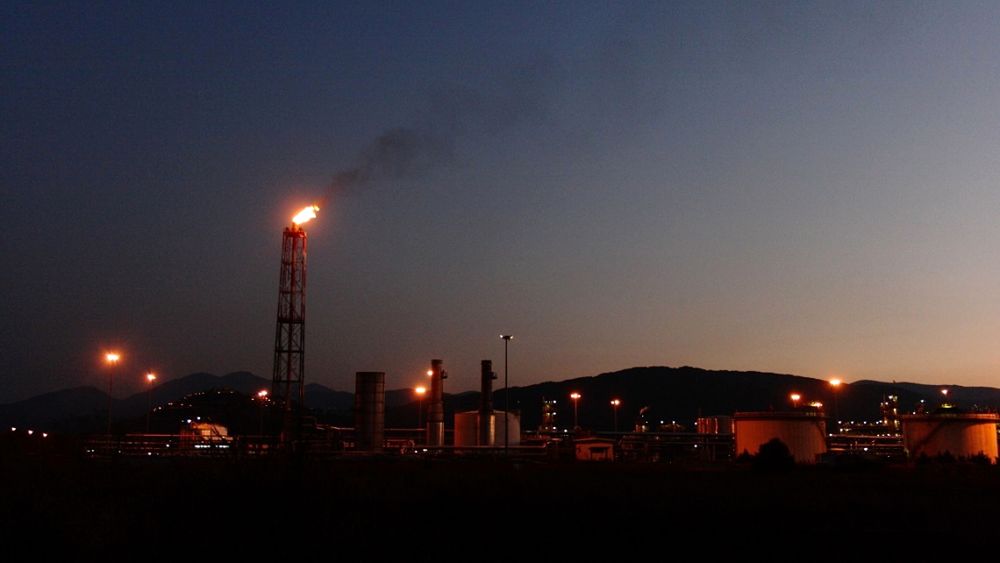 Nozione di operatore interessato ai fini dell’obbligo di comunicazione ex art. 304 d.lgs. 152/2006