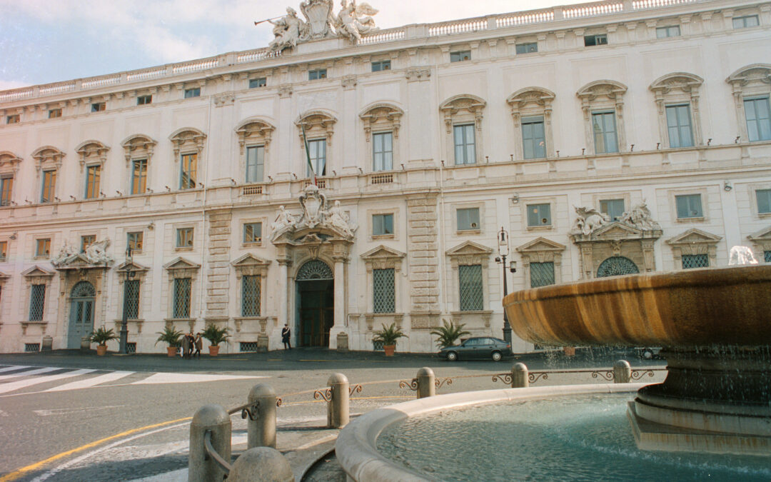 Bilanciamento Governativo degli interessi e Sindacato Giurisdizionale per gli impianti industriali di interesse strategico: le due facce della prima pronuncia della Consulta sulla riforma degli artt. 9 e 41 della Carta
